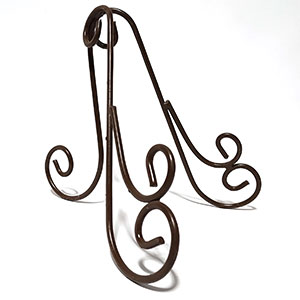 126733 - Rustic Metal Large Plate Stand - 8in H x 9in W x 9in D