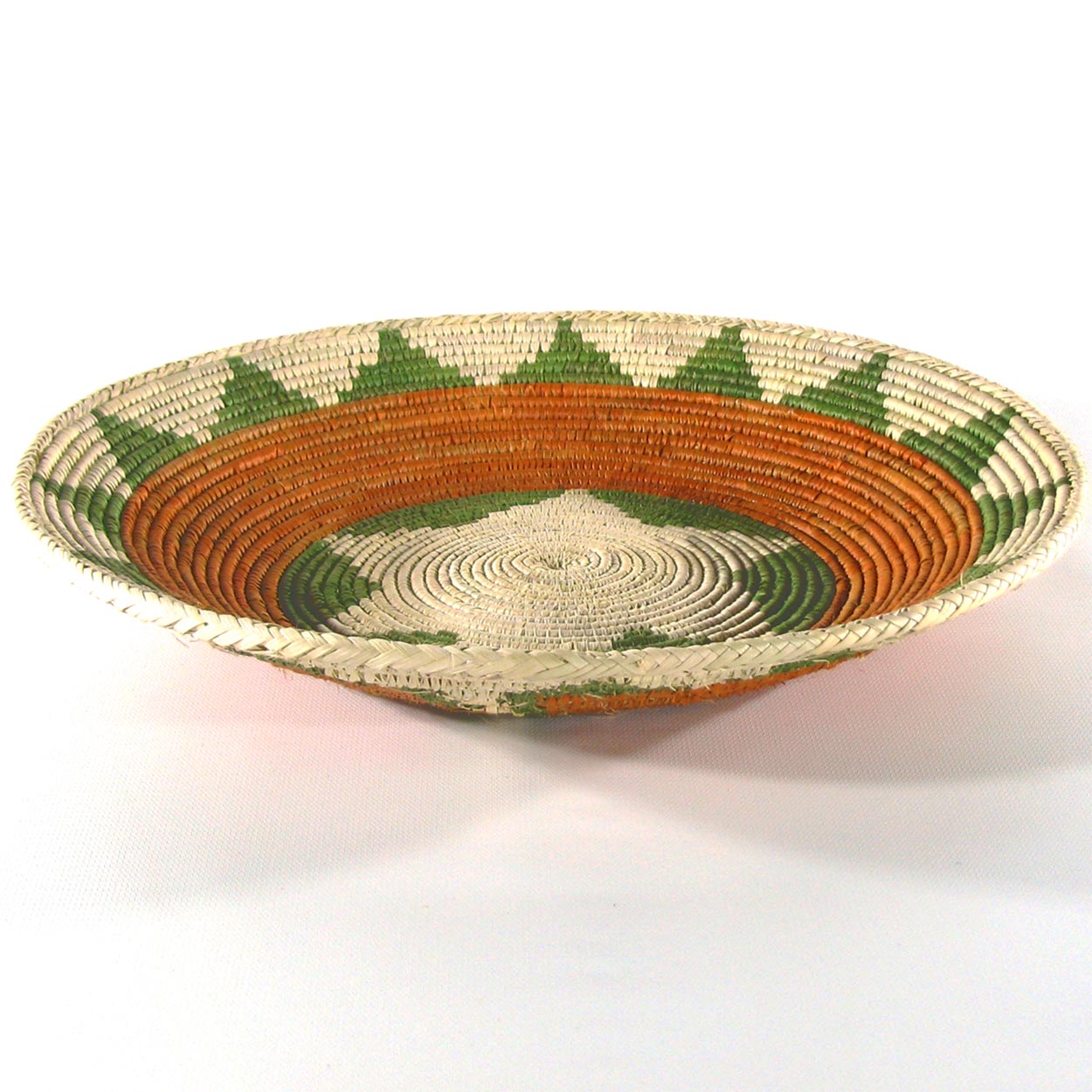 140577 - 12-14in Shallow Bowl Fine Art Basket - Circle Flower