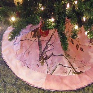 144887 - Realtree AP Pink Camo 48in Christmas Tree Skirt