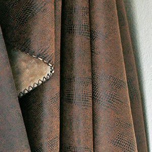 144956 - Crocodile Faux Leather Reversible Throw Blanket