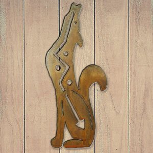 165292 - 18-inch medium Howling Coyote Facing Left 3D Metal Wall Art in a rich rust finish