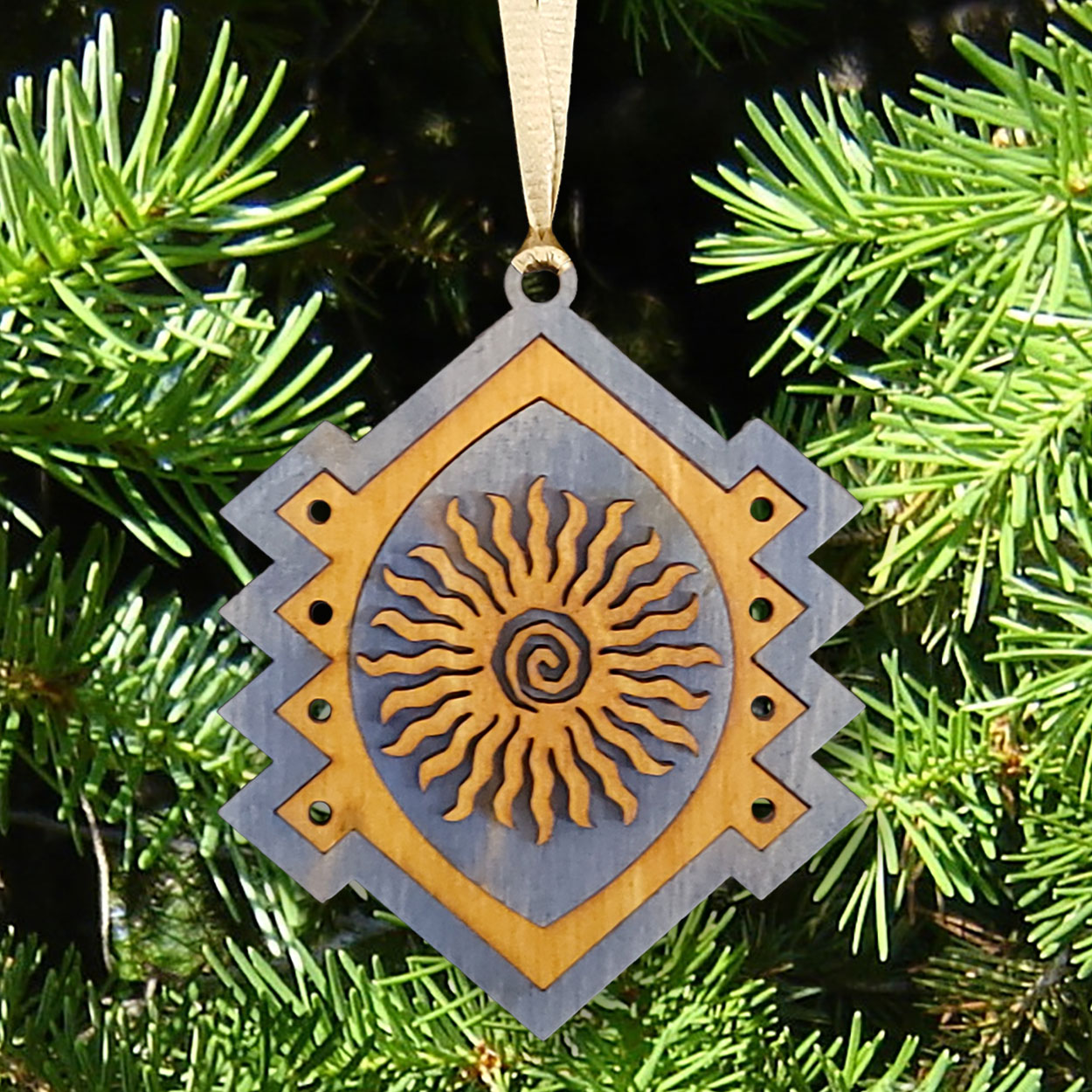 168609 - 4in 24-Ray Sun Blue and Gold Birchwood Ornament