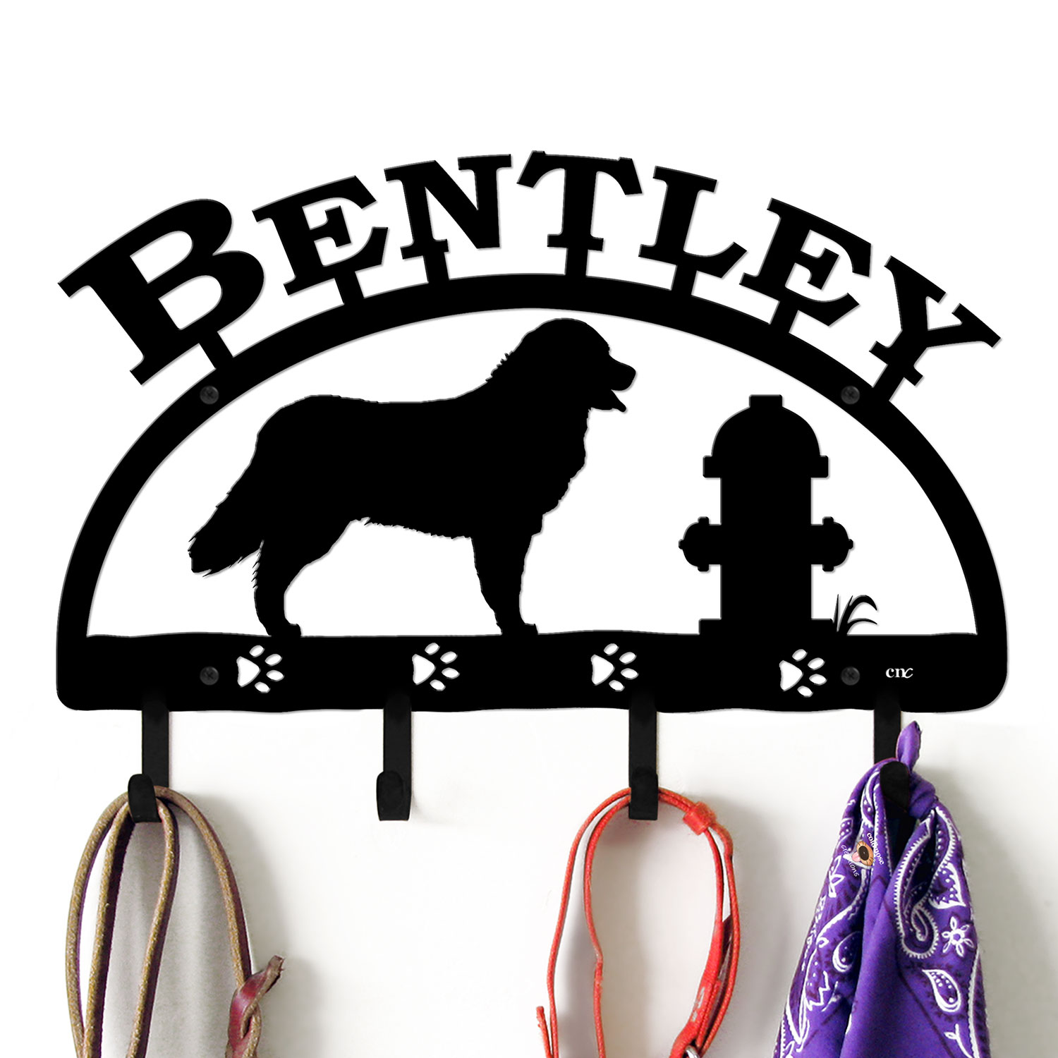 601530 - 18in Bernese Mountain Dog Dog Personalized Dog Leash Wall Hooks