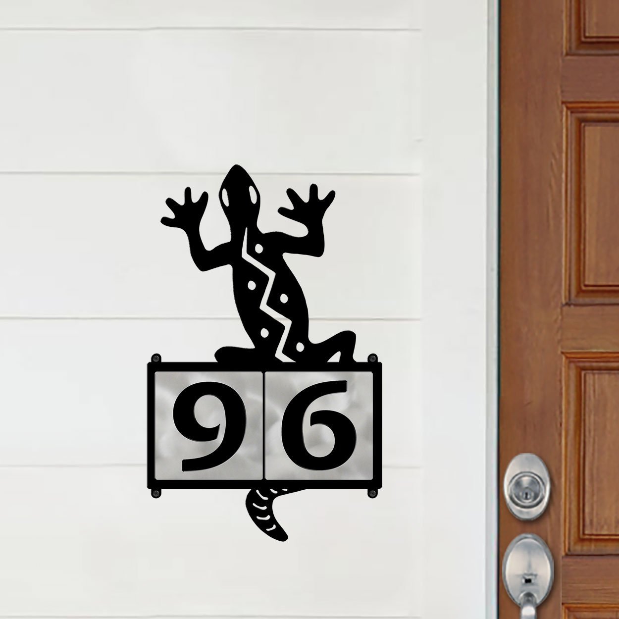 609232 - XL S-Shaped Southwest Lizard Design 2-Digit Horizontal 6in Tile Outdoor House Numbers