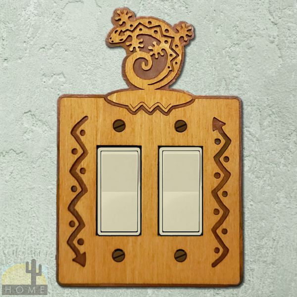 167922R - Lizard C-Shaped Wood and Metal Double Rocker Switch Plate in Golden Sienna Finish