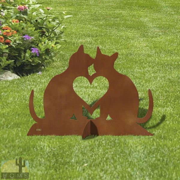 603007 - 24in W Cats Love Metal Garden Statue Yard Art